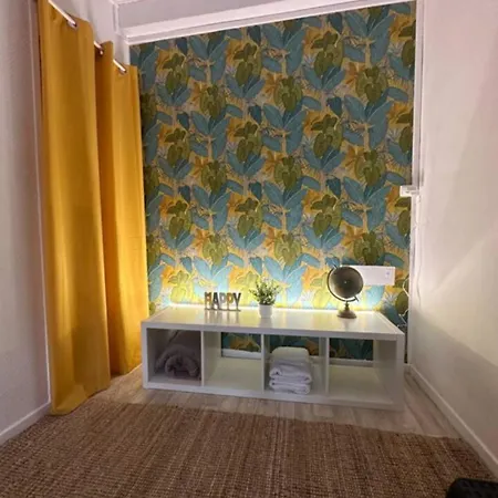 Apartment Ipanema, Train - Paris Trajet D'environ 1 Heure 10 Minutes *